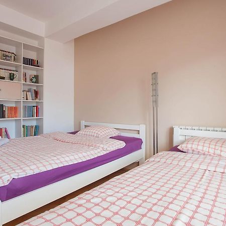 Red Apartment Σκόπια Εξωτερικό φωτογραφία