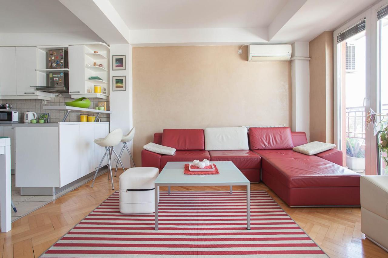 Red Apartment Σκόπια Εξωτερικό φωτογραφία