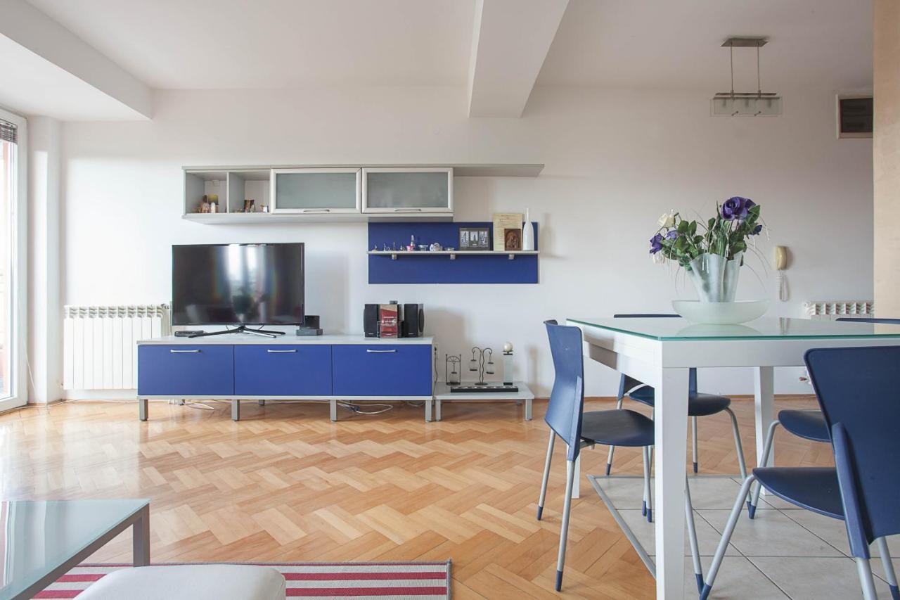 Red Apartment Σκόπια Εξωτερικό φωτογραφία