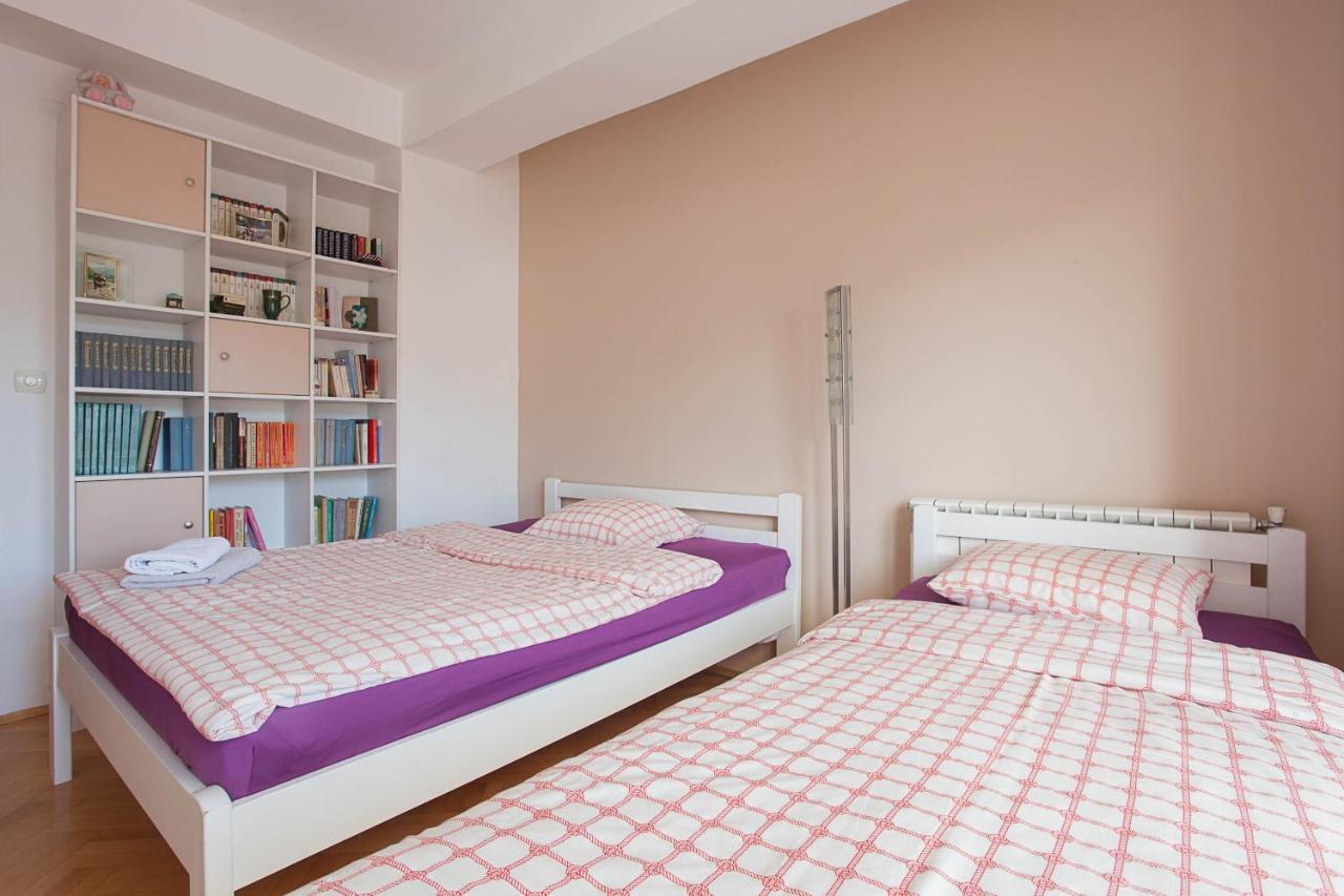 Red Apartment Σκόπια Εξωτερικό φωτογραφία