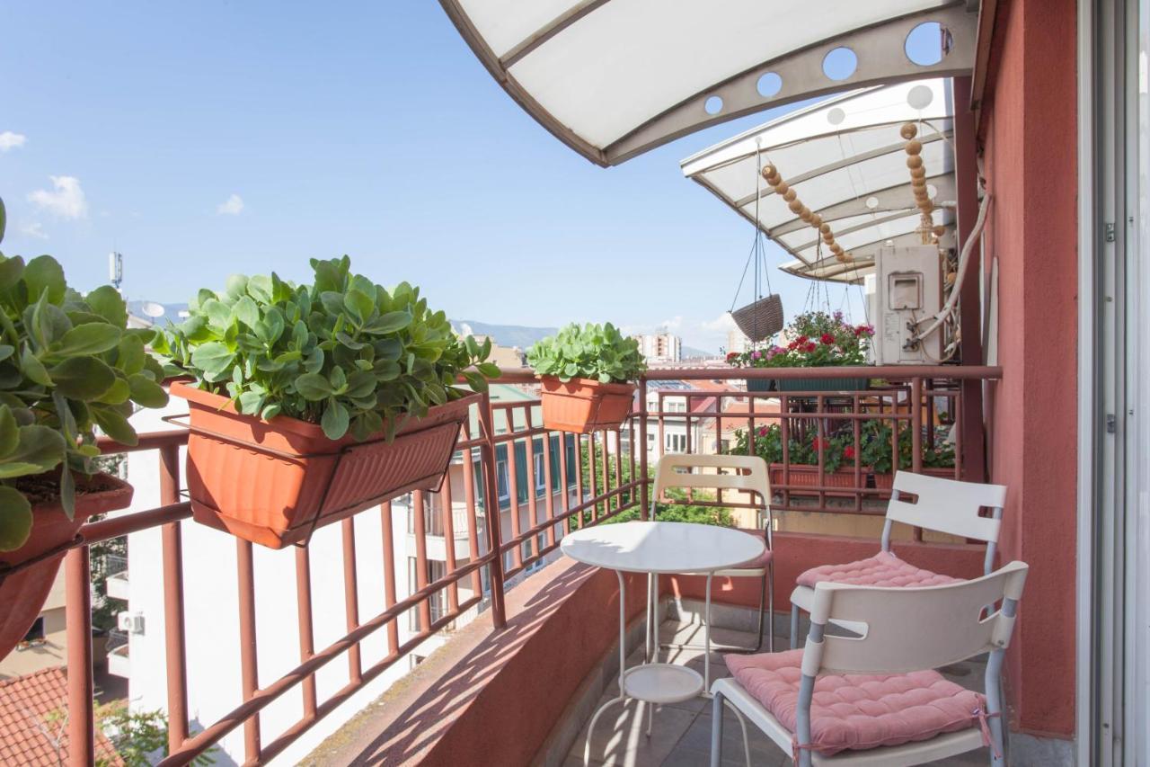 Red Apartment Σκόπια Εξωτερικό φωτογραφία