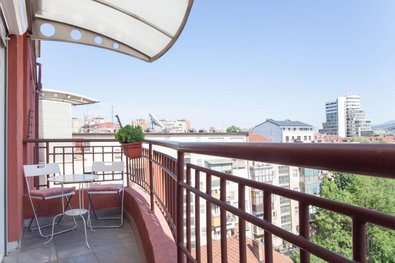 Red Apartment Σκόπια Εξωτερικό φωτογραφία